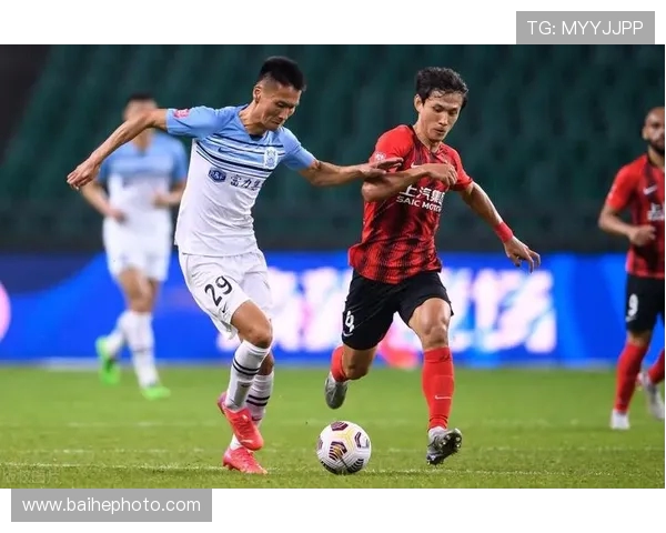 赛后复盘成都足球队与深圳足球队的精彩对决与经验总结