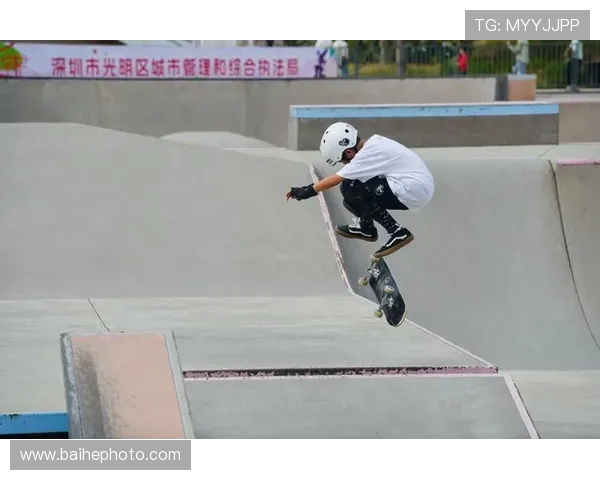 广州滑板队与成都滑板队实力对比赛后分析与总结